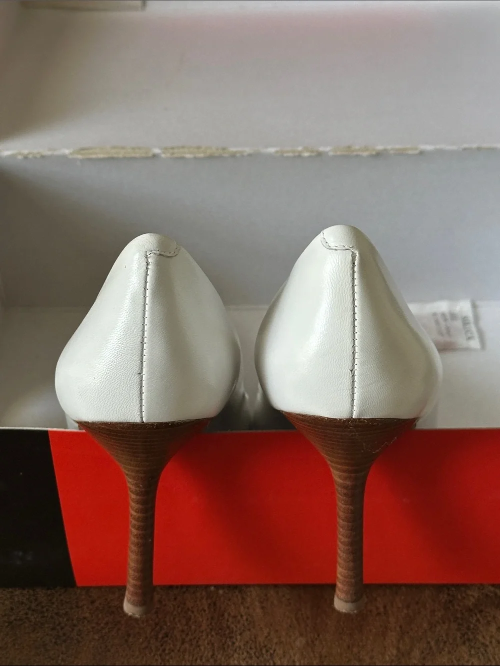 G by Guess White Pointed-Toe Pumps - Sleek Leather Finish - Picture 5 of 10